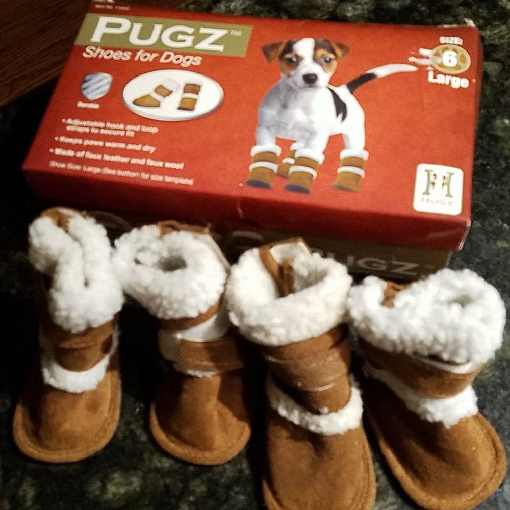 Pugz shoes for Dogs